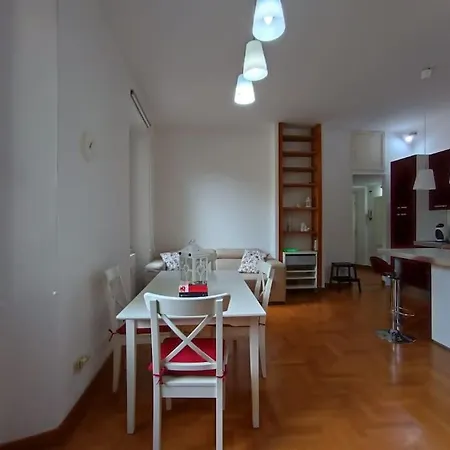 New - Comfortable Apt Porta Latina Apartment Rome